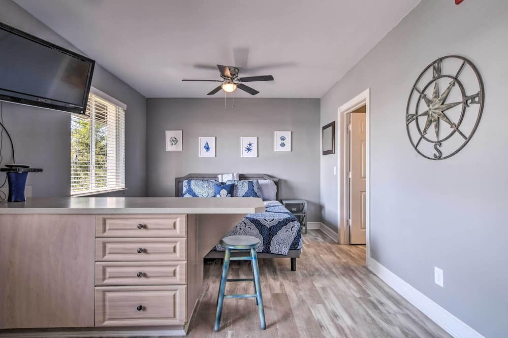 Photo of Bedroom in Naples