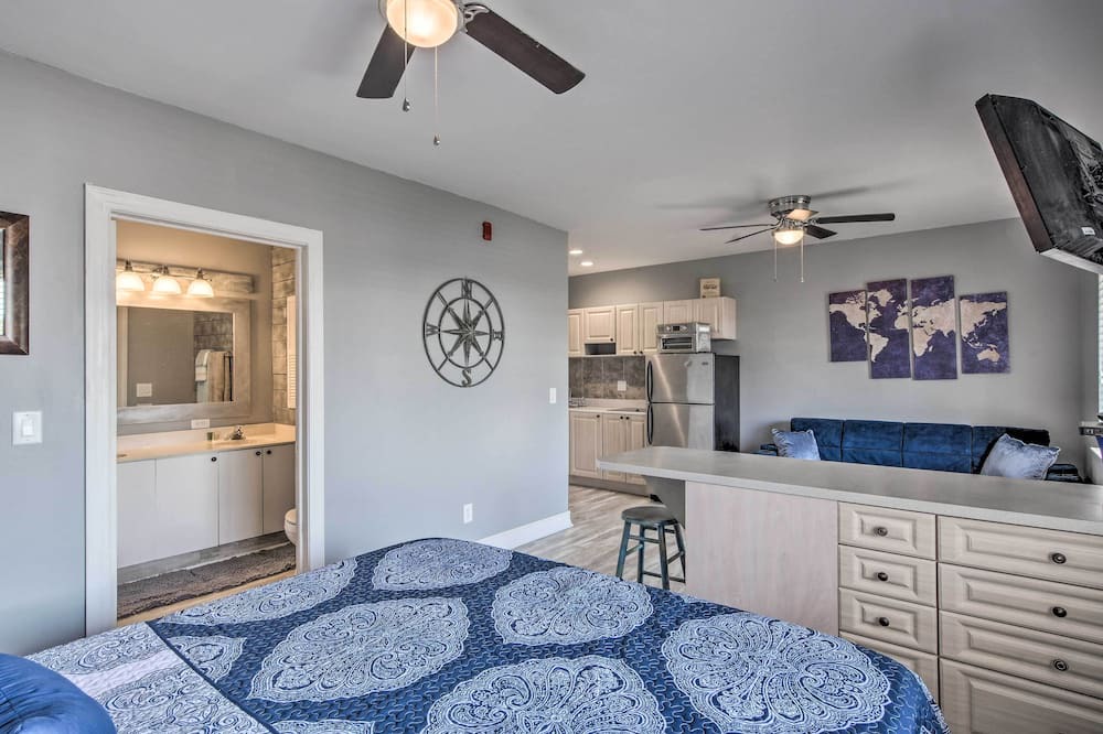 Photo of Bedroom in Naples