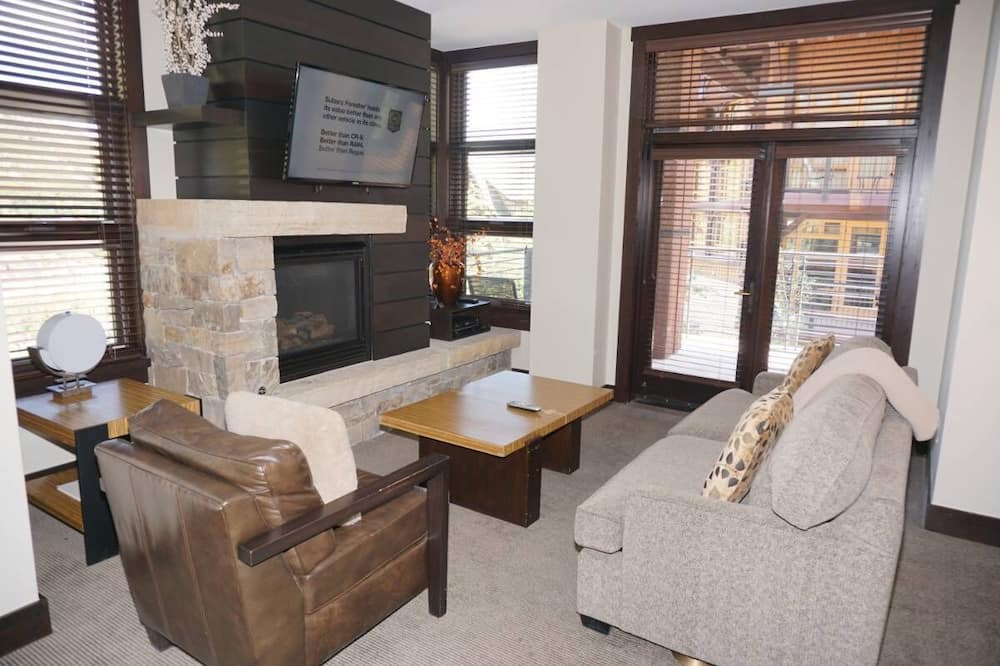 Photo of Livingroom in Snowmass Village