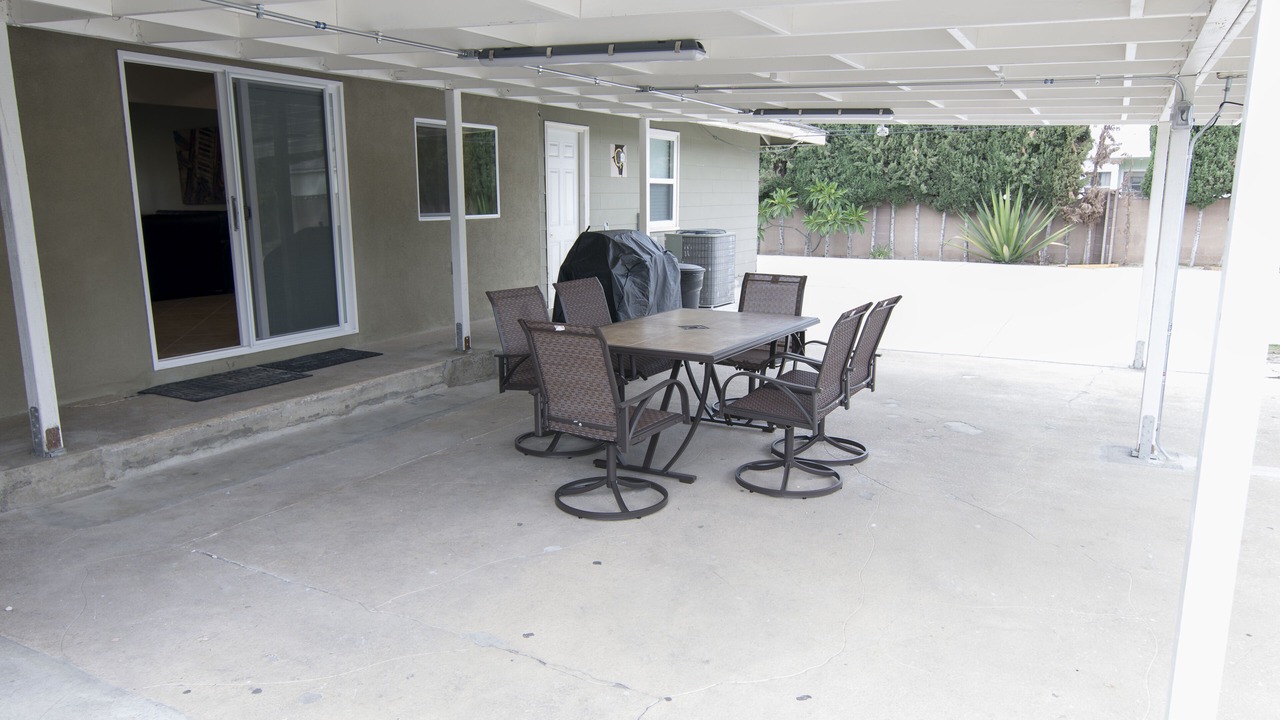 Photo of Patio Balcony in Southeast Anaheim