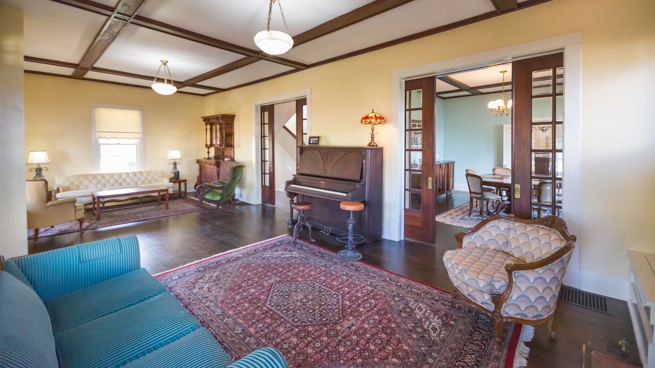 Photo of Livingroom in Tyler