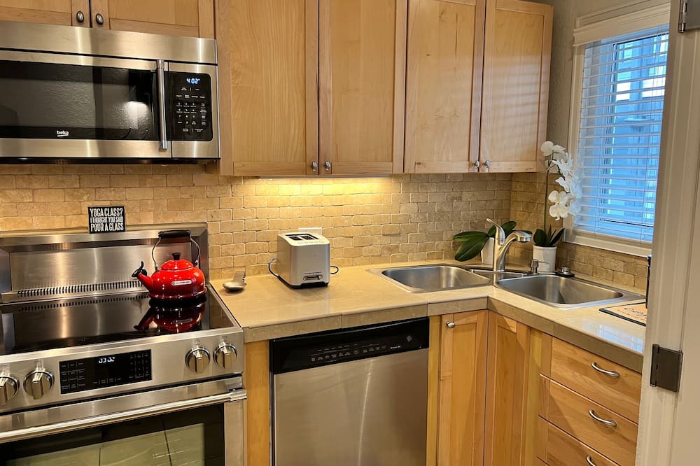 Photo of Kitchen in Whittier