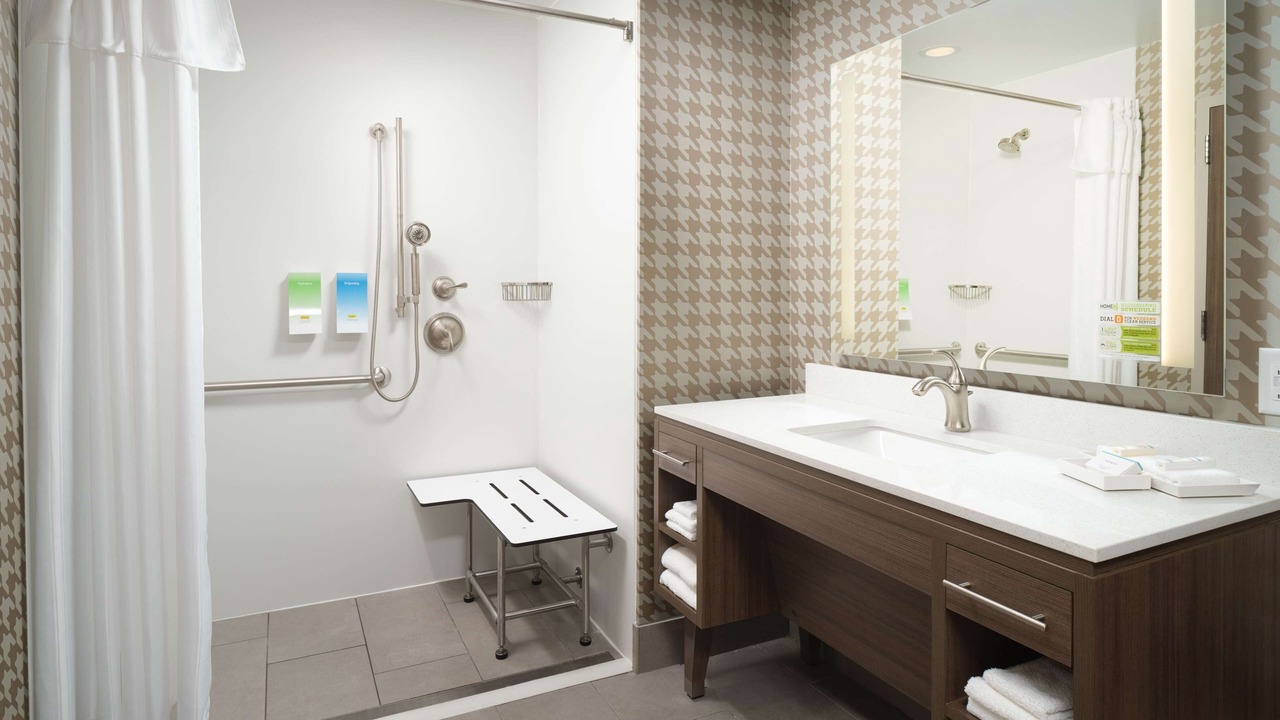 Photo of Bathroom in Graysville