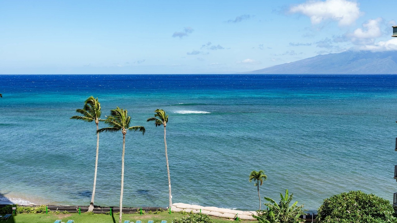 Photo of Others in Kahana