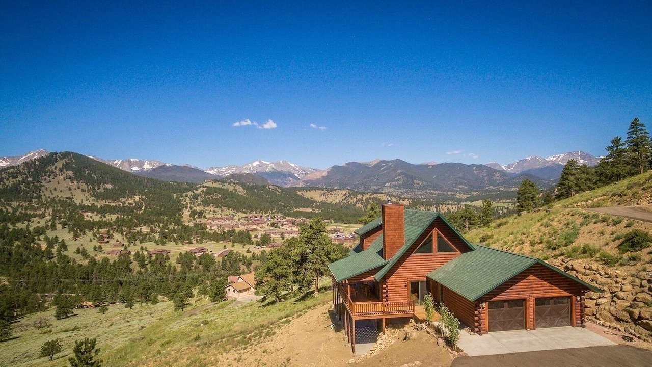 Photo of Outdoor in Windcliff Estates