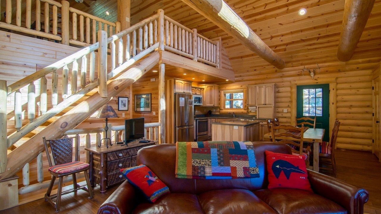 Photo of Livingroom in Windcliff Estates