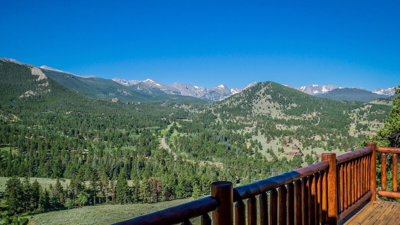 Photo of Patio Balcony in Windcliff Estates