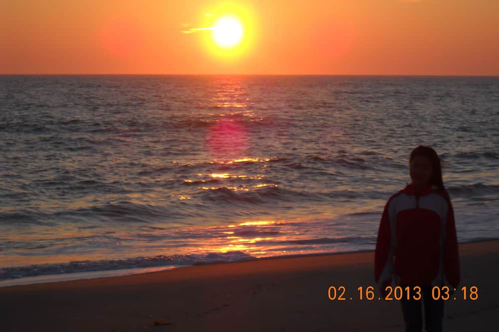 Photo of Others in Nantucket Town
