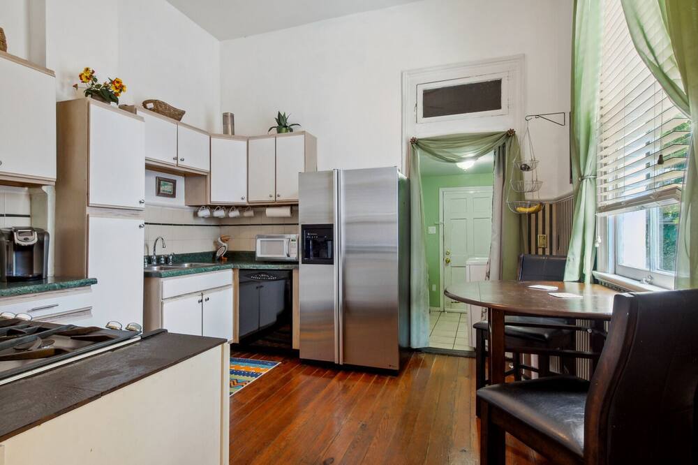 Photo of Kitchen in Algiers Point