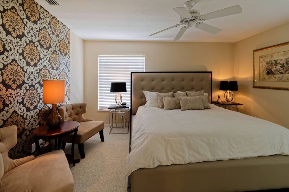 Photo of Bedroom in Kings Lake