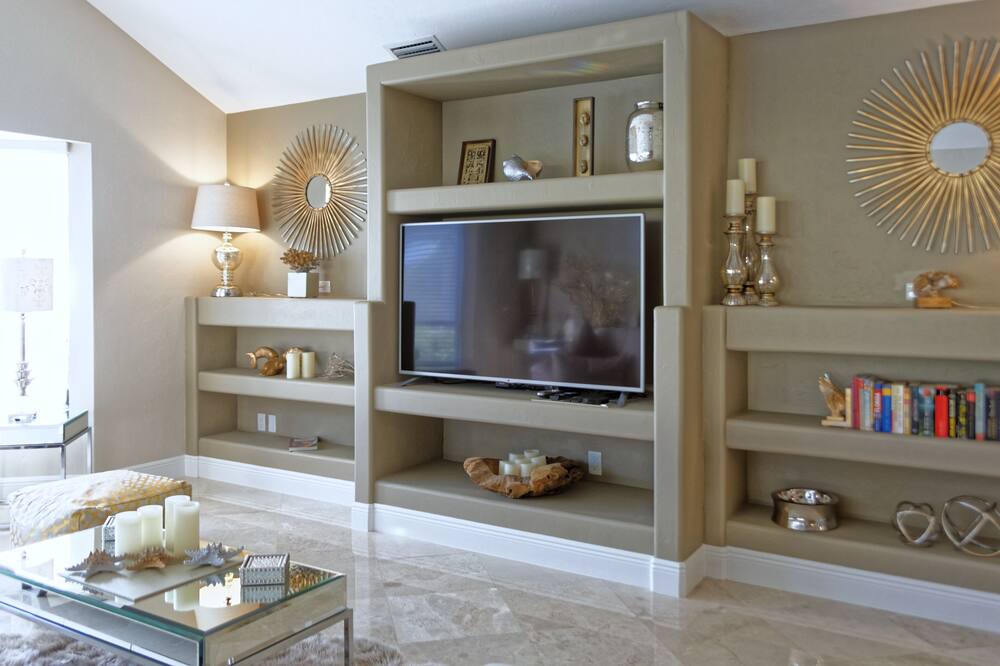 Photo of Livingroom in Kings Lake