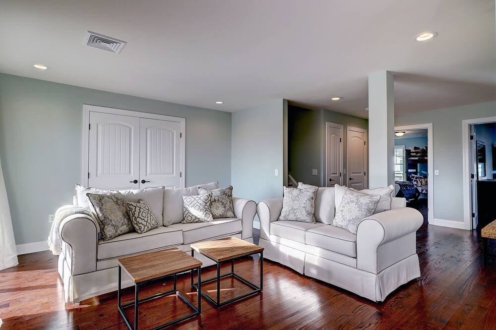 Photo of Bedroom in Eastward Look