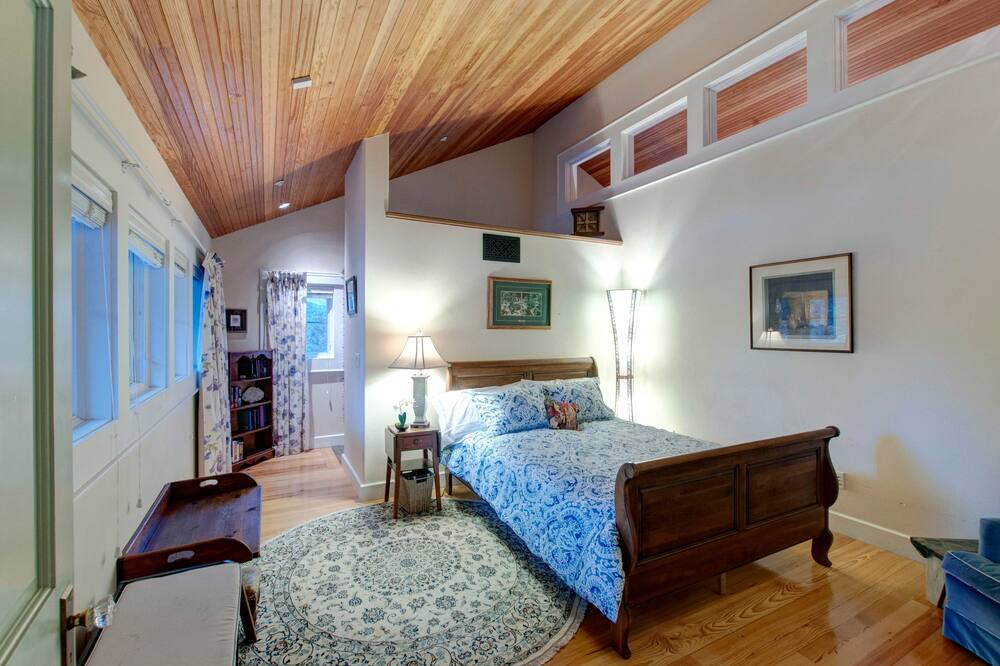 Photo of Bedroom in Boulder