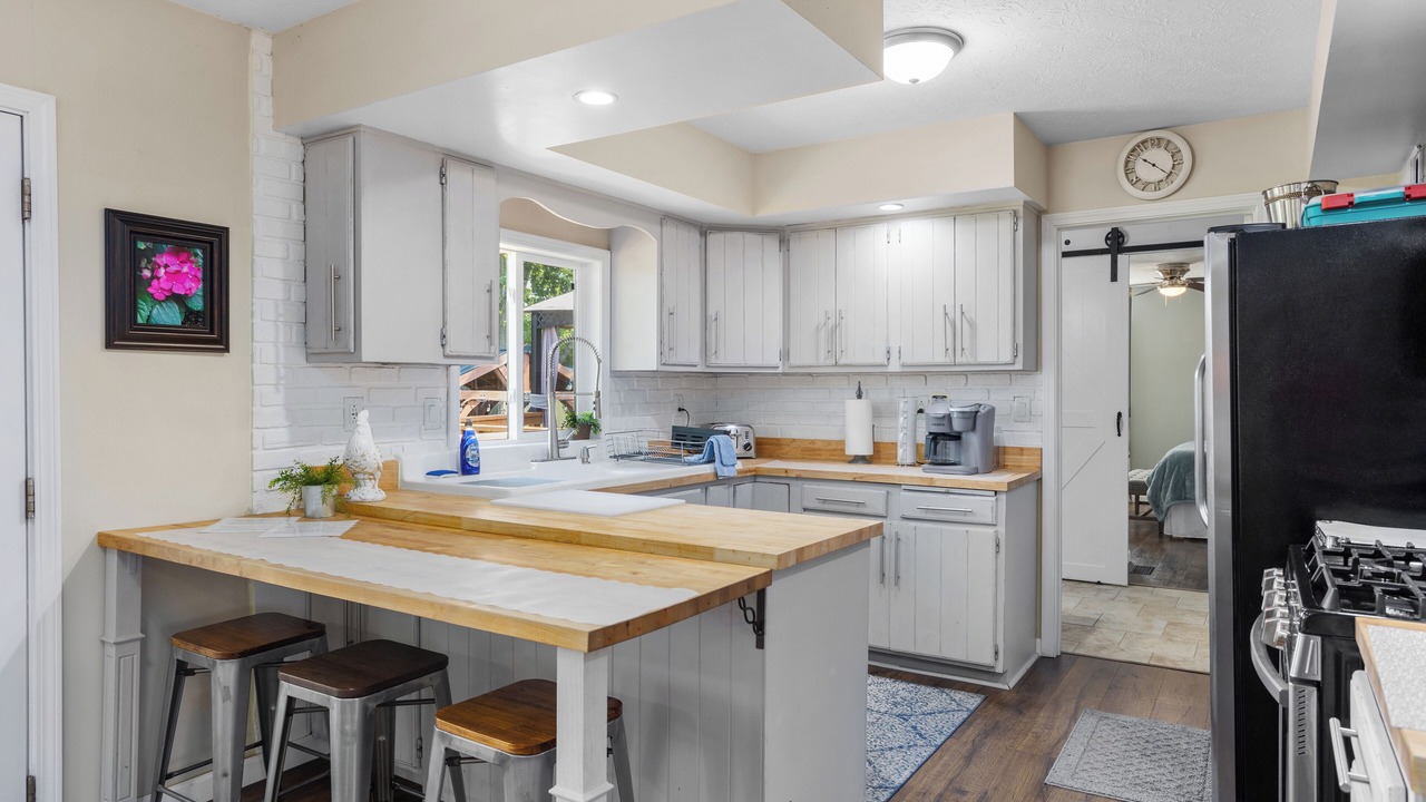 Photo of Kitchen in Huron