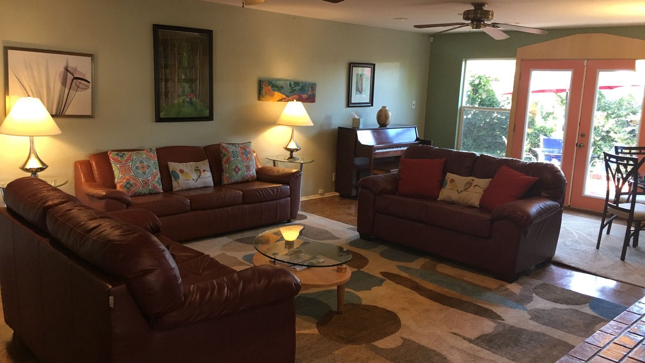 Photo of Livingroom in Montgomery Park