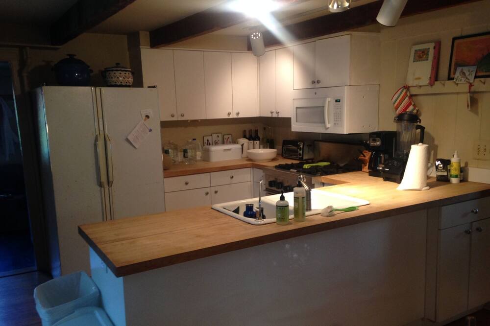 Photo of Kitchen in Red Hook