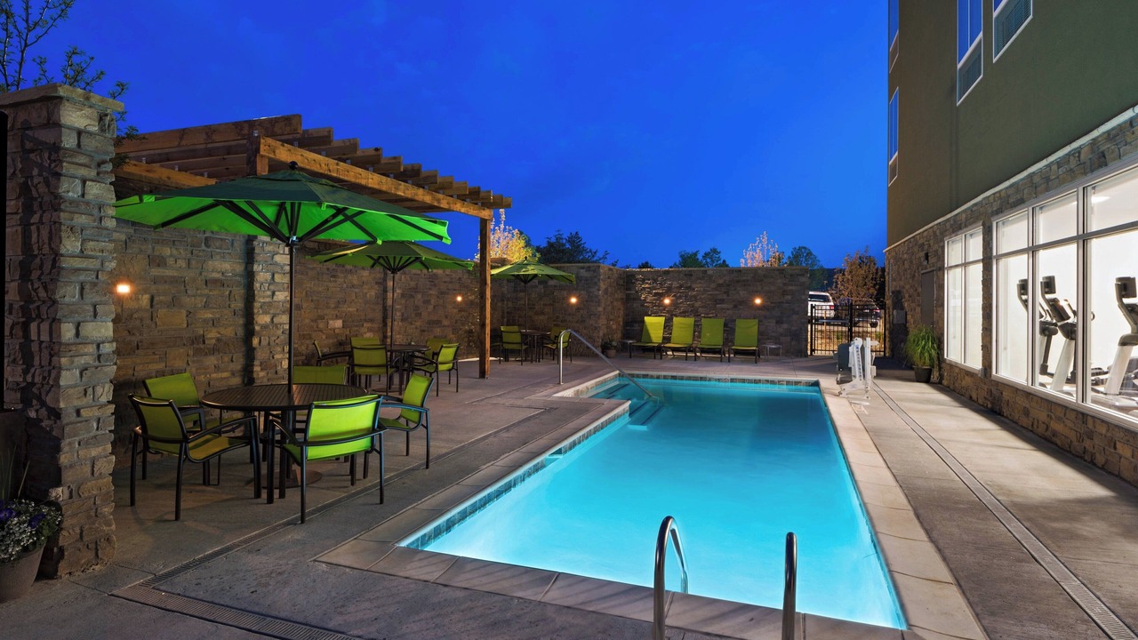 Photo of Outdoor in Denver West