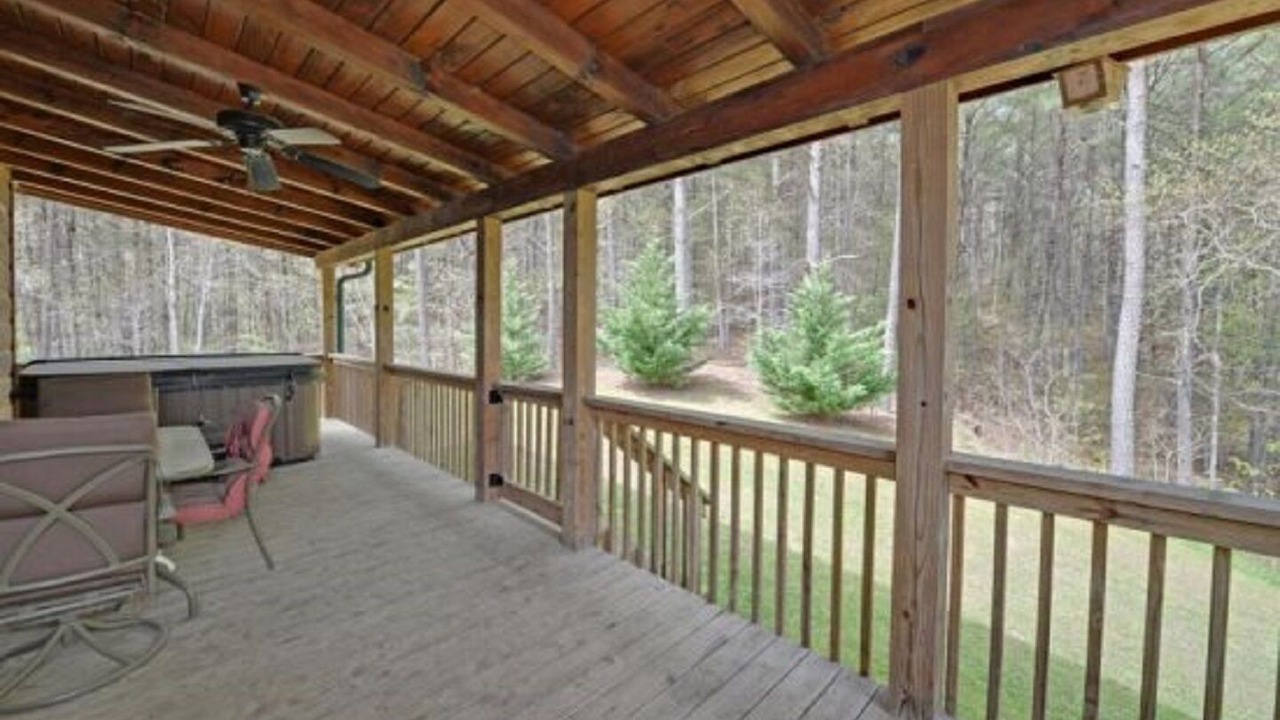 Photo of Outdoor in Copperhill