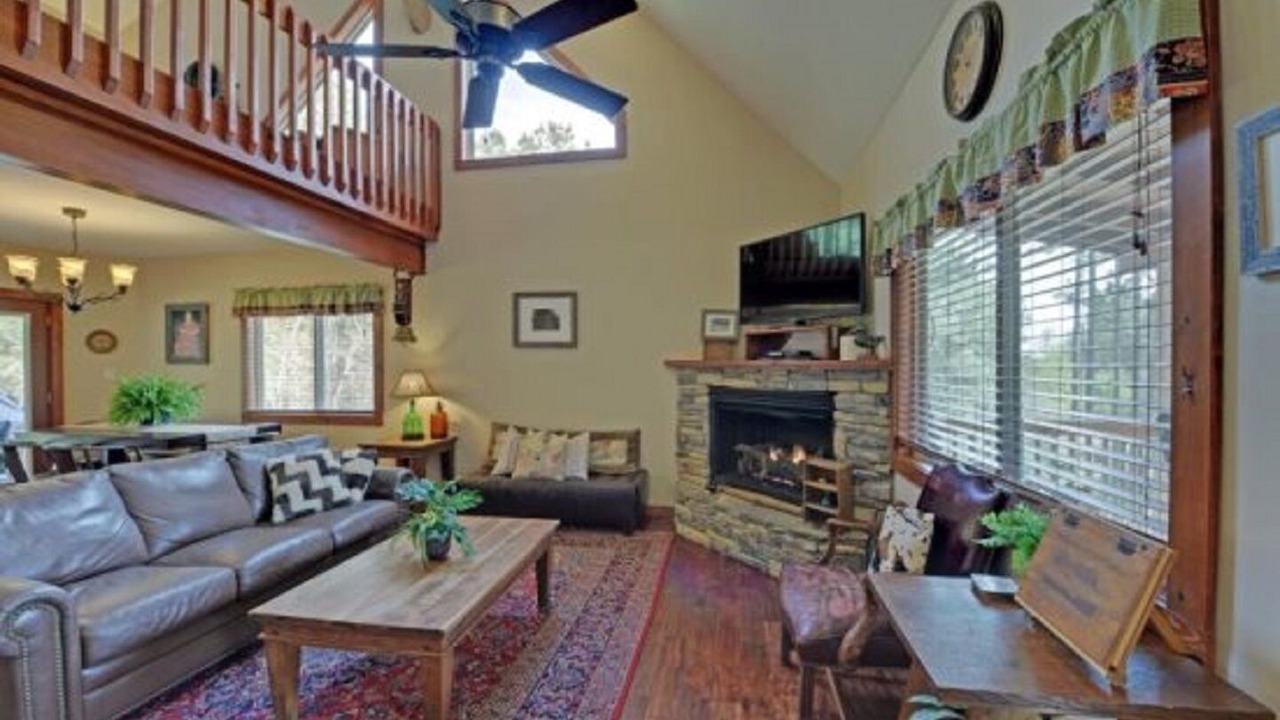 Photo of Livingroom in Copperhill