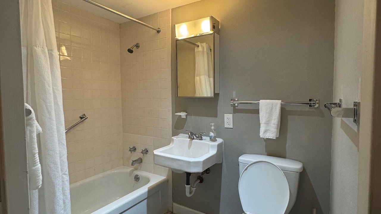 Photo of Bathroom in Toledo