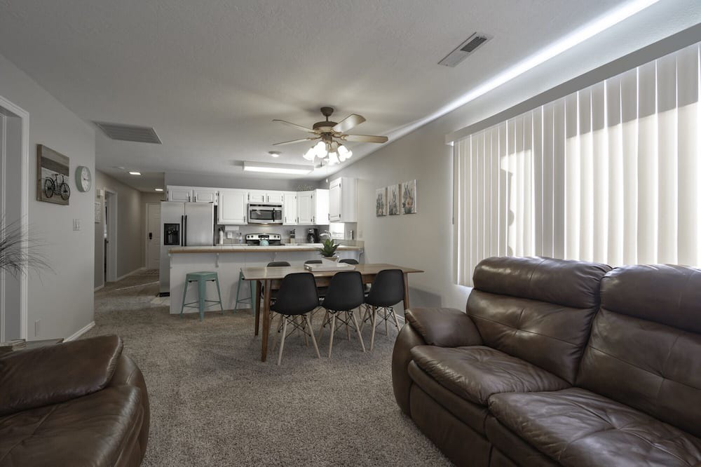 Photo of Livingroom in St. George