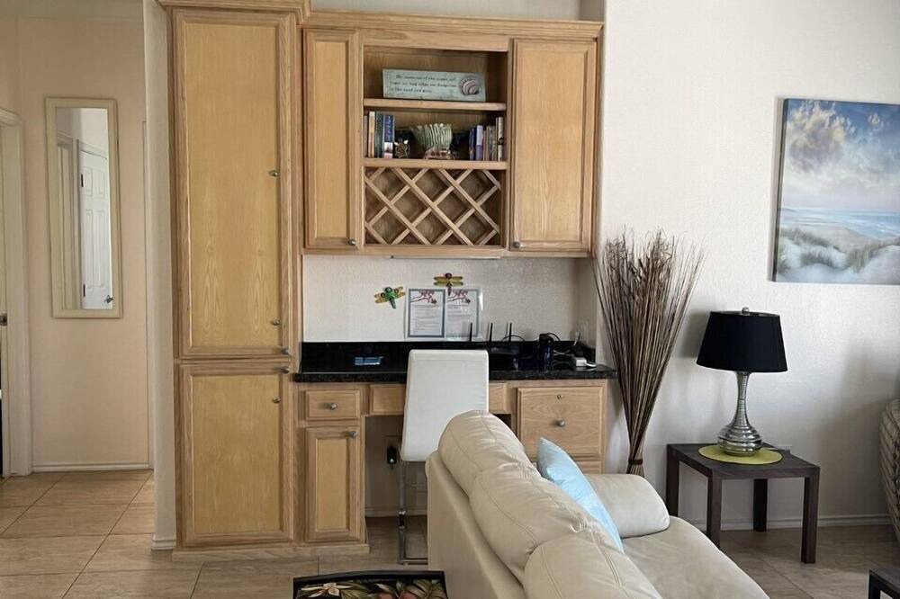 Photo of Livingroom in South Padre Island