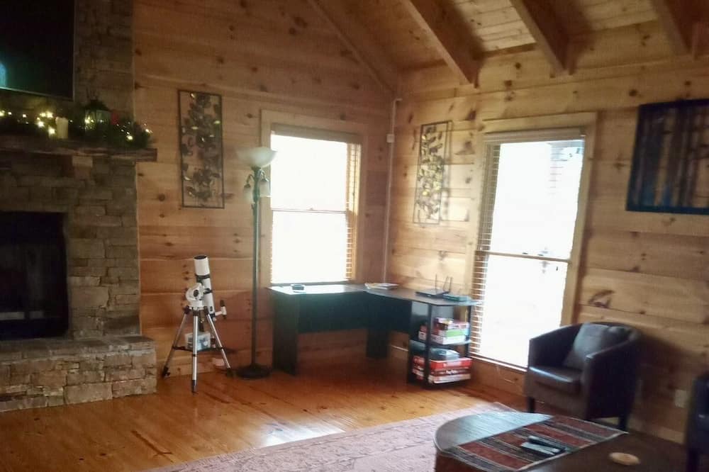 Photo of Bedroom in Spencer