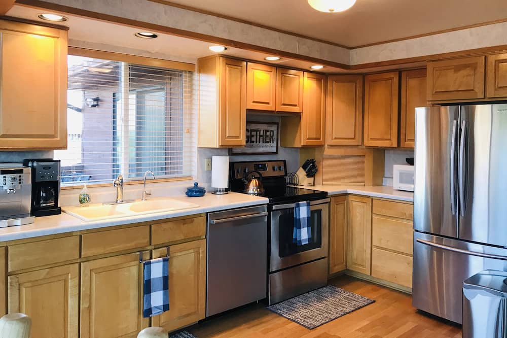 Photo of Kitchen in Apple Valley