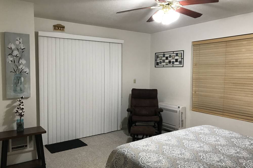 Photo of Bedroom in Apple Valley