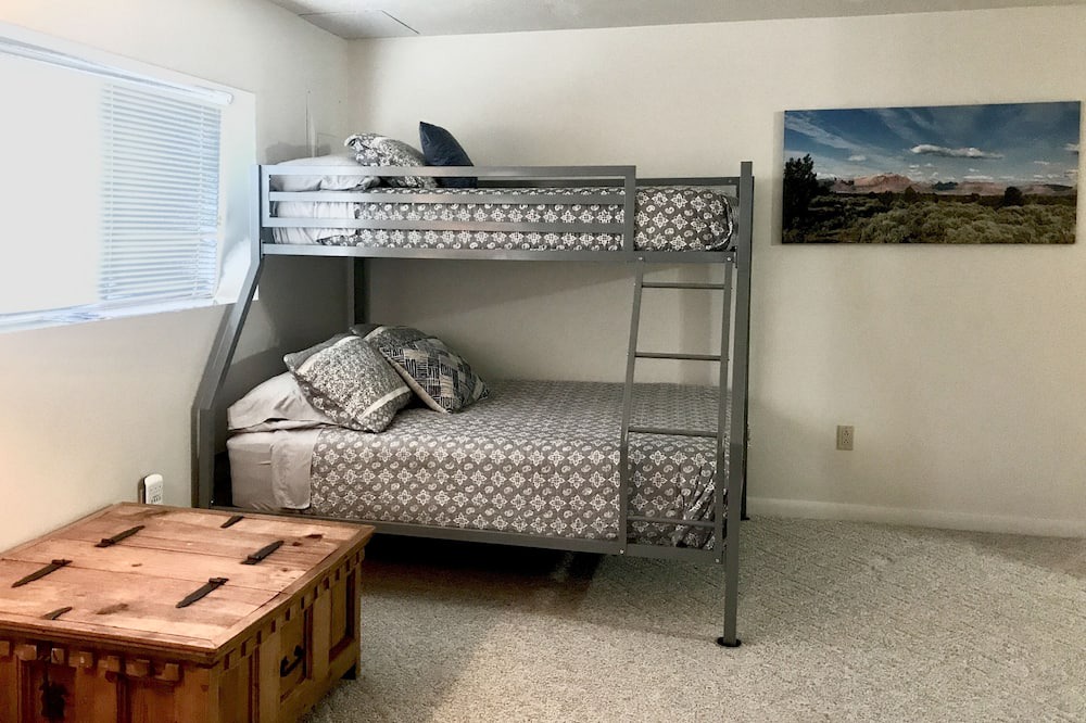 Photo of Bedroom in Apple Valley