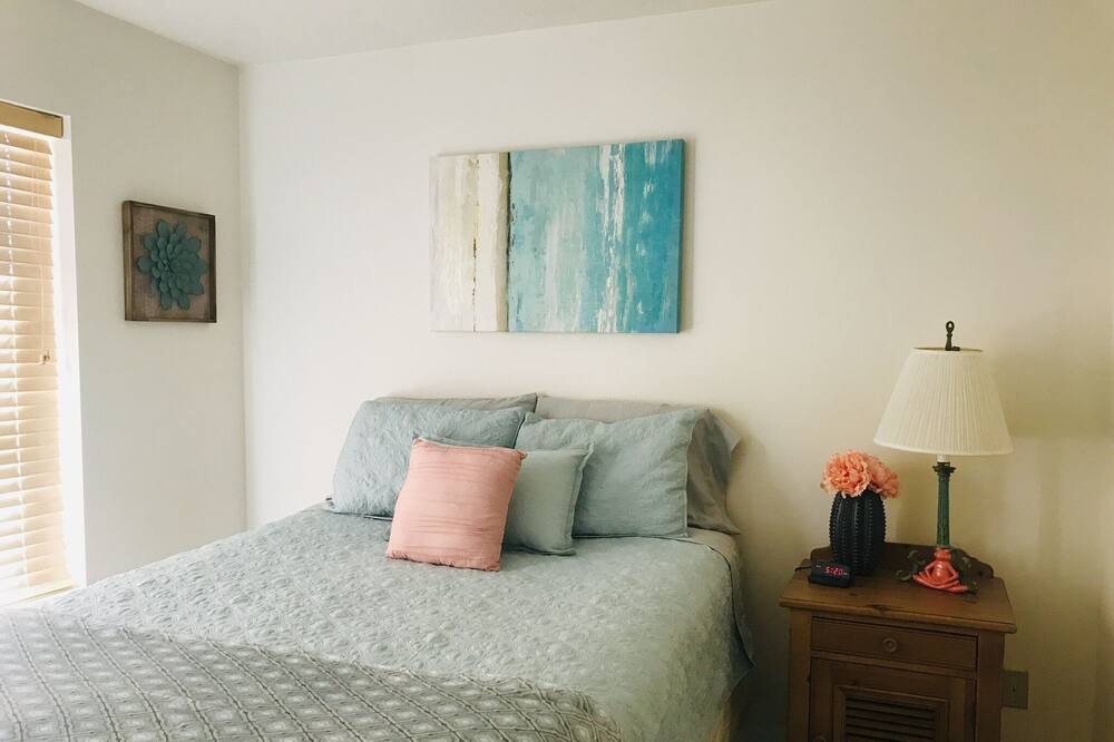 Photo of Bedroom in Apple Valley