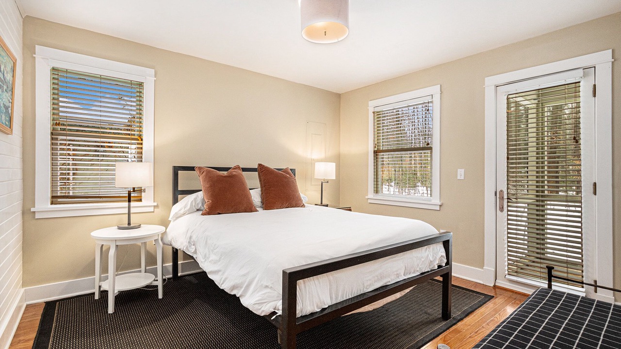 Photo of Bedroom in Union Pier
