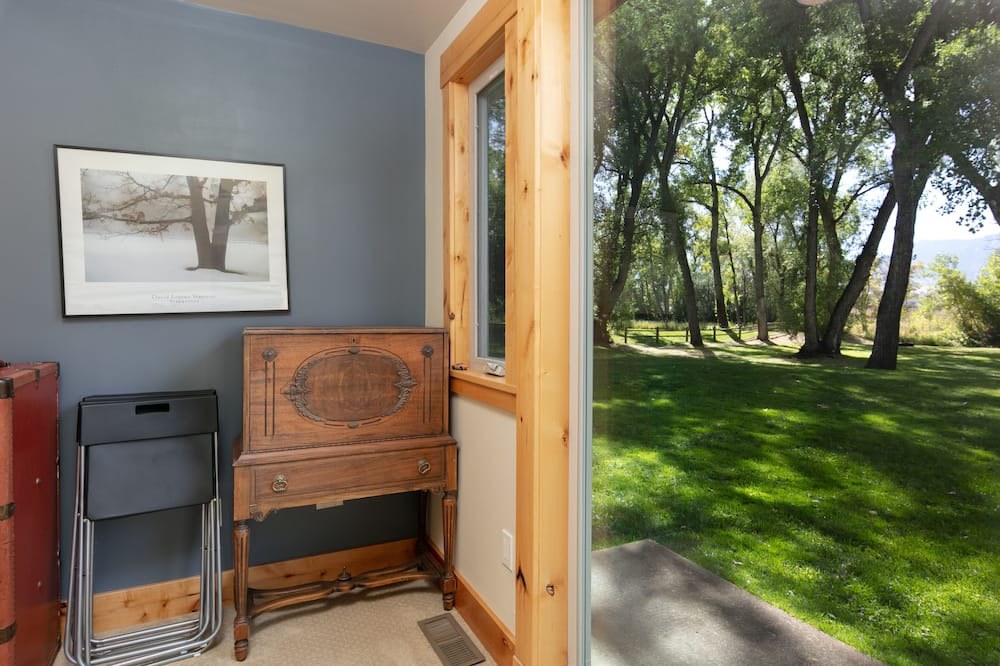 Photo of Bedroom in East Boulder