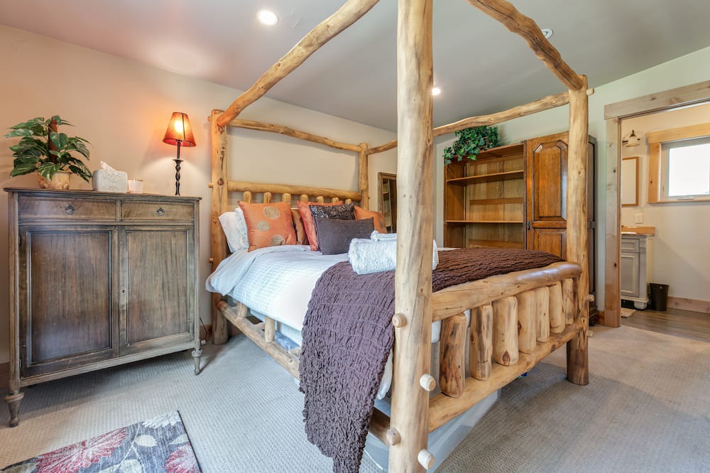 Photo of Bedroom in East Boulder