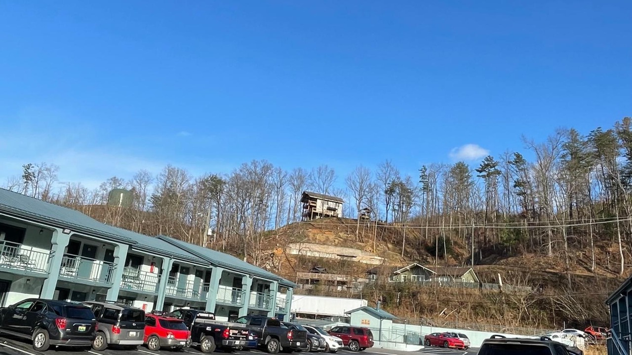 Photo of Others in Gatlinburg
