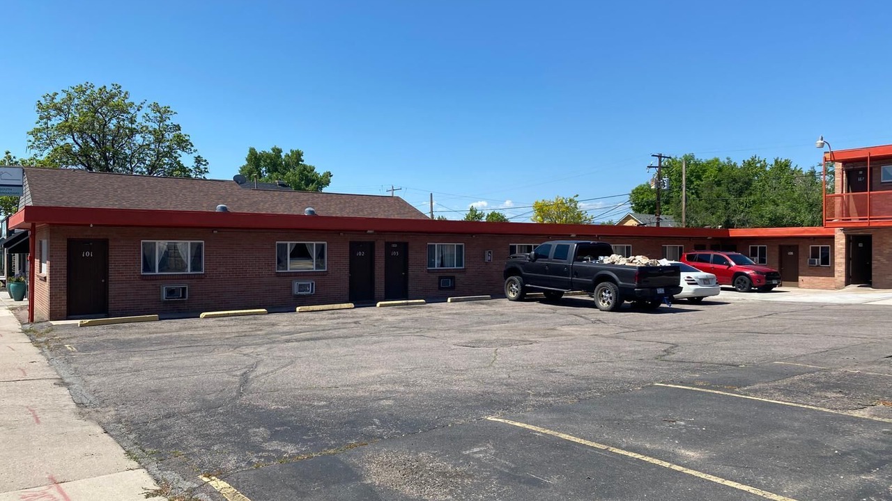 Photo of Outdoor in Englewood