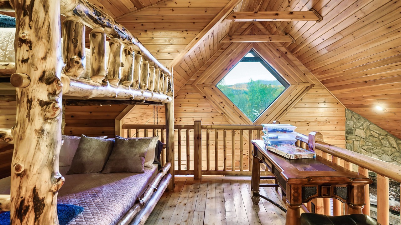 Photo of Others in White Oak Lodge