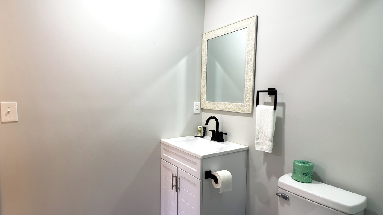 Photo of Bathroom in Tazewell