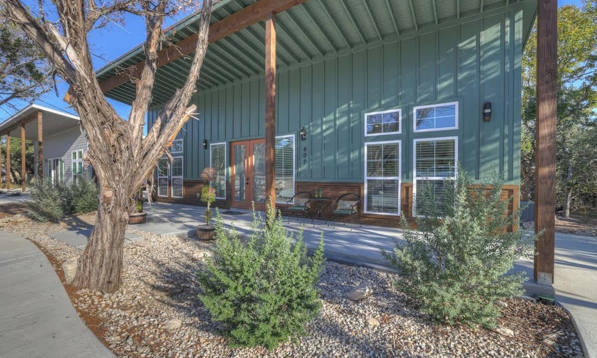 Photo of Outdoor in Spring Branch