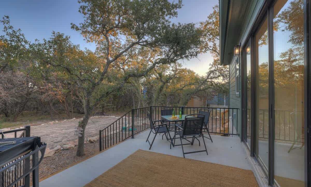 Photo of Outdoor in Spring Branch