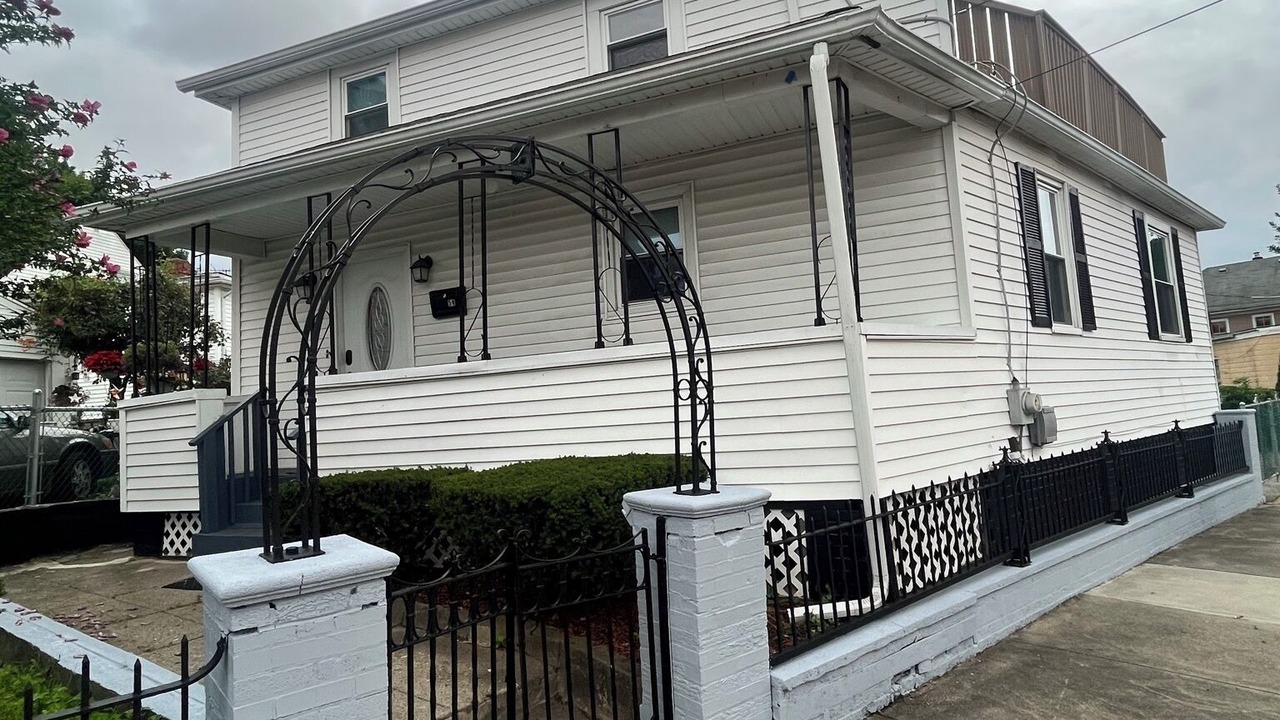Photo of Outdoor in Silver Lake