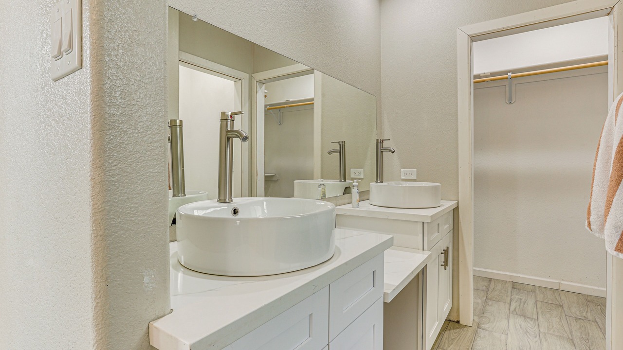 Photo of Others in Sunridge Estates