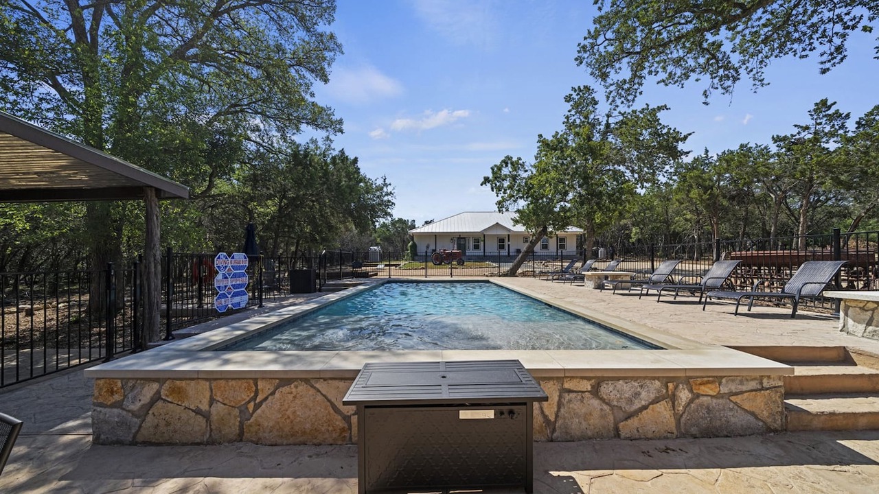 Photo of Others in Wimberley