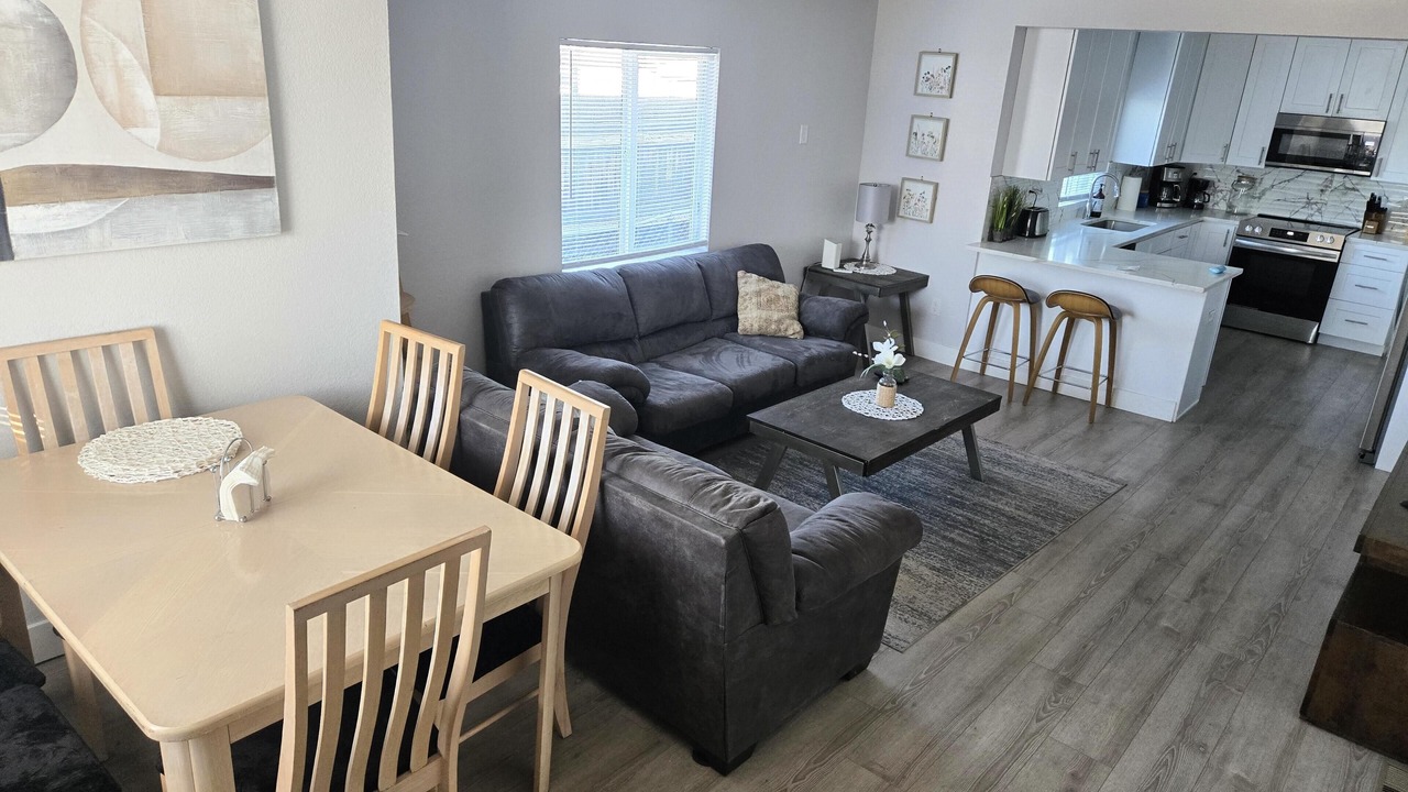 Photo of Livingroom in Barnum