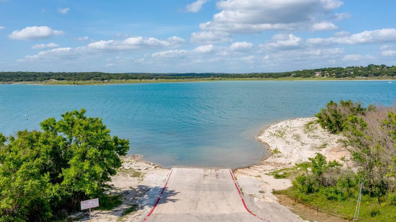Photo of Others in Canyon Lake