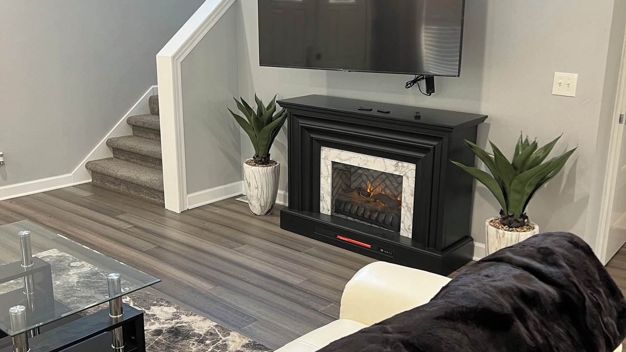 Photo of Livingroom in Bedford