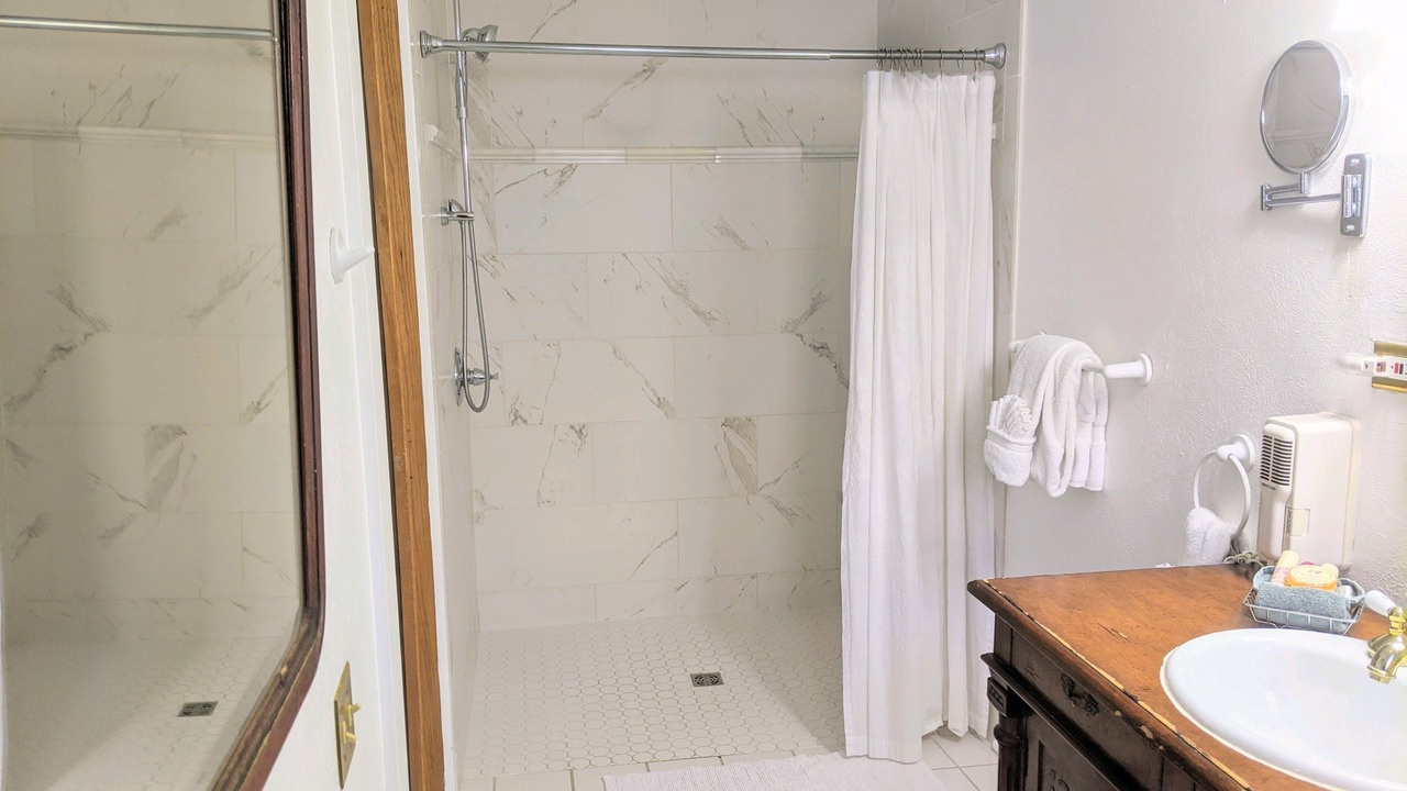 Photo of Bathroom in Capitol Hill