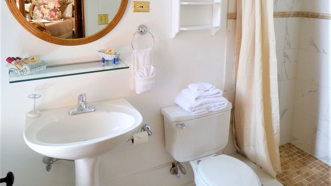 Photo of Bathroom in Capitol Hill