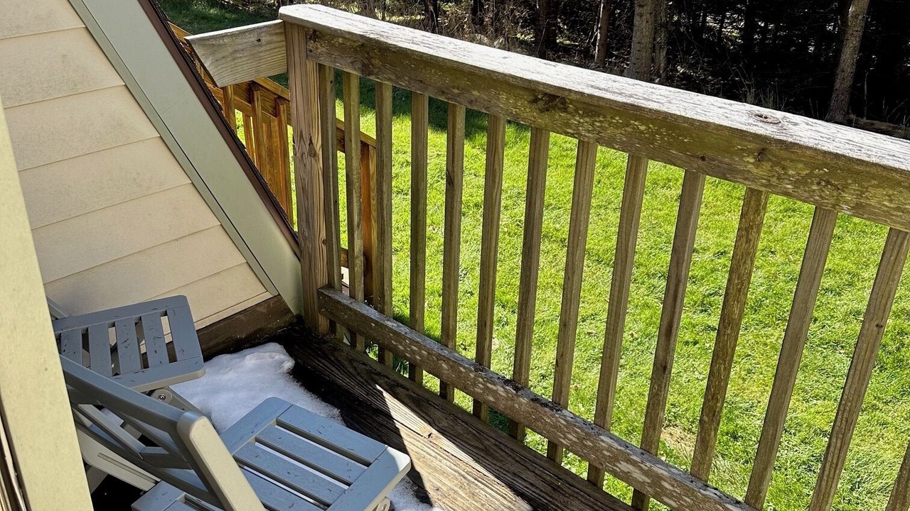 Photo of Outdoor in Snowshoe