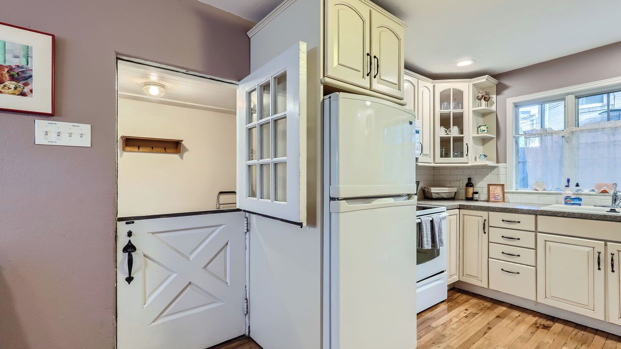 Photo of Kitchen in Ballpark